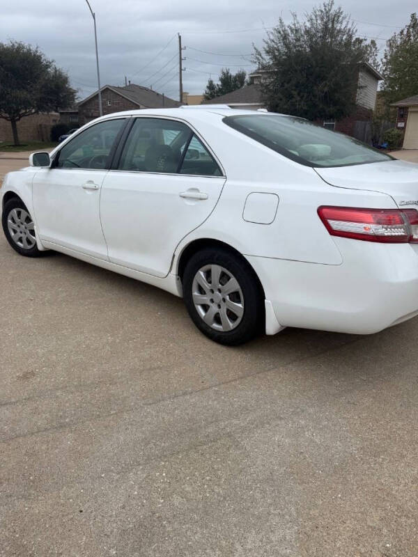 2011 Toyota Camry LE