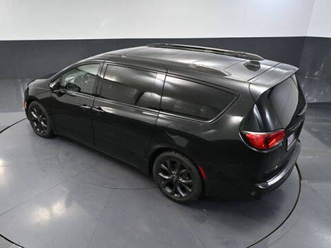 2019 Chrysler Pacifica Touring L Plus