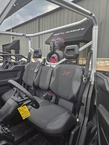 2024 Can-Am Defender