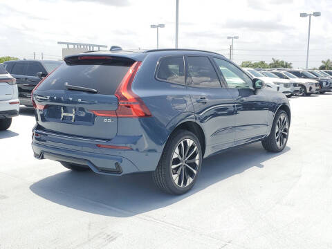 2026 Volvo XC60 B5 Plus