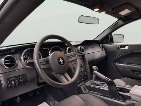 2008 Ford Mustang GT Deluxe