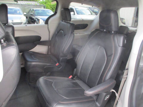 2018 Chrysler Pacifica Touring L