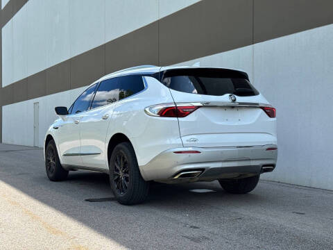 2022 Buick Enclave Essence