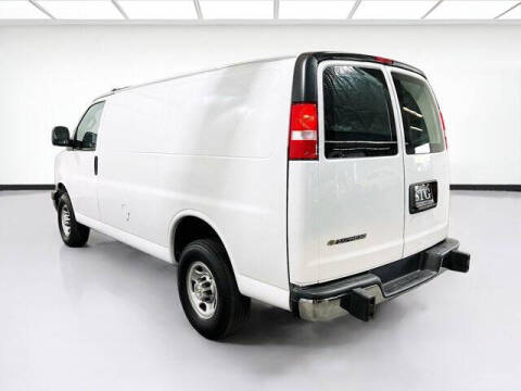 2024 Chevrolet Express 2500