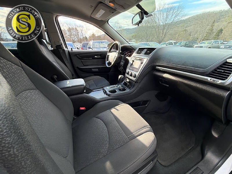 2016 GMC Acadia SLE-1