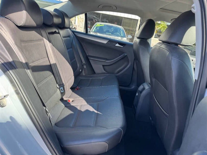 2018 Volkswagen Jetta