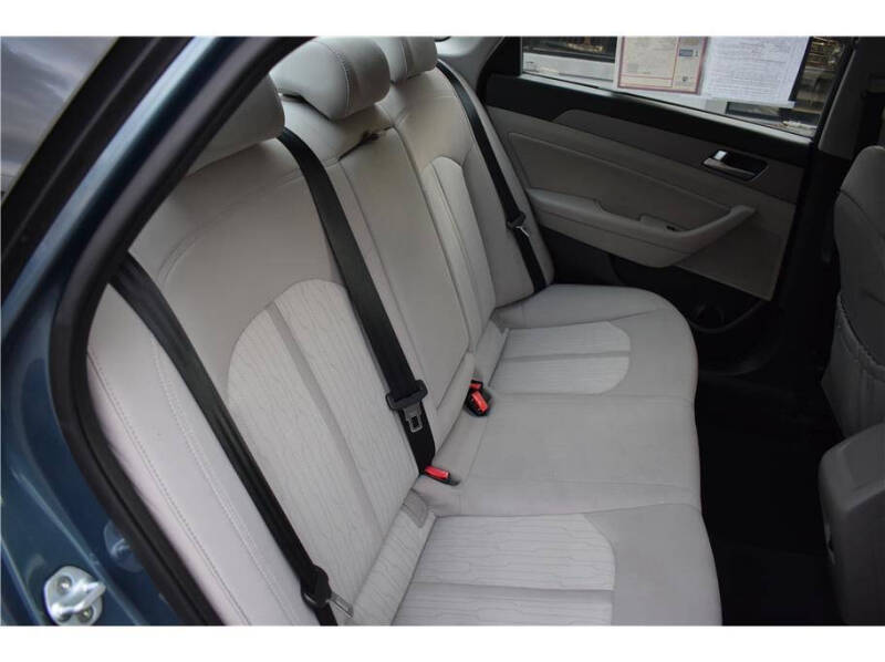 2016 Hyundai Sonata Hybrid SE