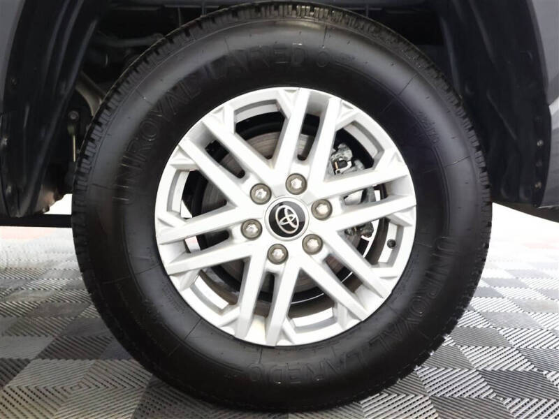 2022 Toyota Tundra SR5