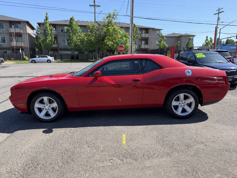2013 Dodge Challenger SXT