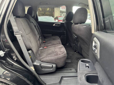 2014 Nissan Pathfinder S