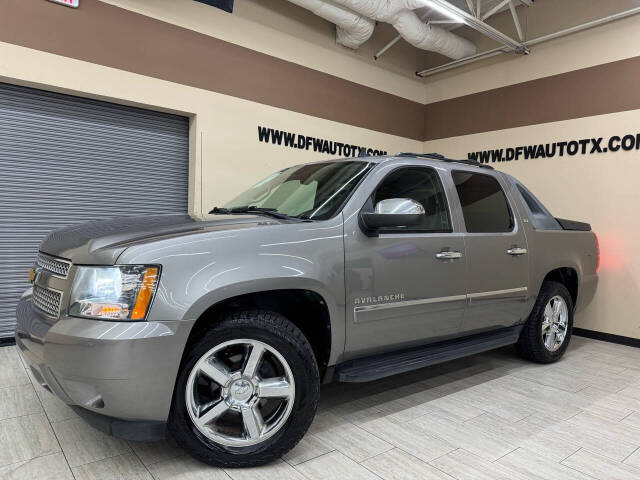 2012 Chevrolet Avalanche for sale at DFW Auto & Services Inc in Fort Worth, TX