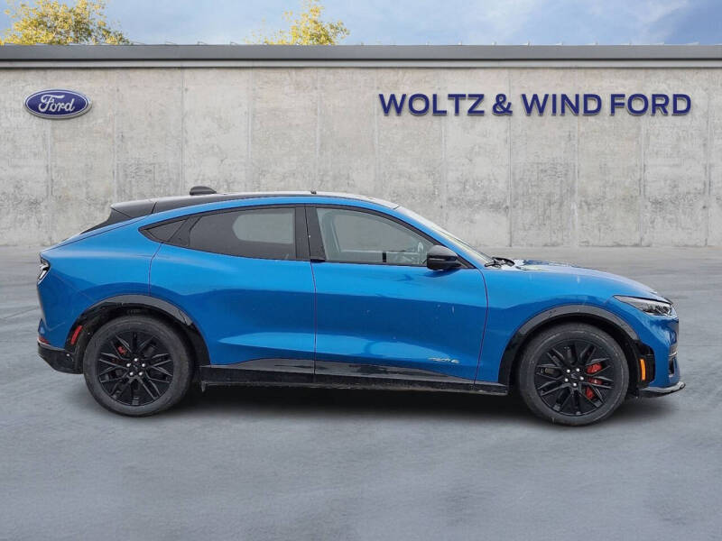 2025 Ford Mustang Mach-E Premium