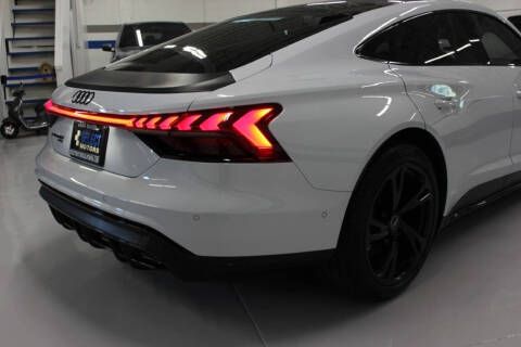 2023 Audi e-tron GT quattro Prestige