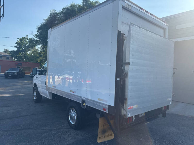 2012 Ford E-Series E-350 SD