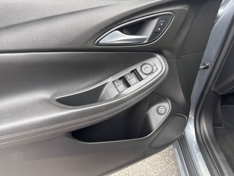 2020 Buick Encore GX Select
