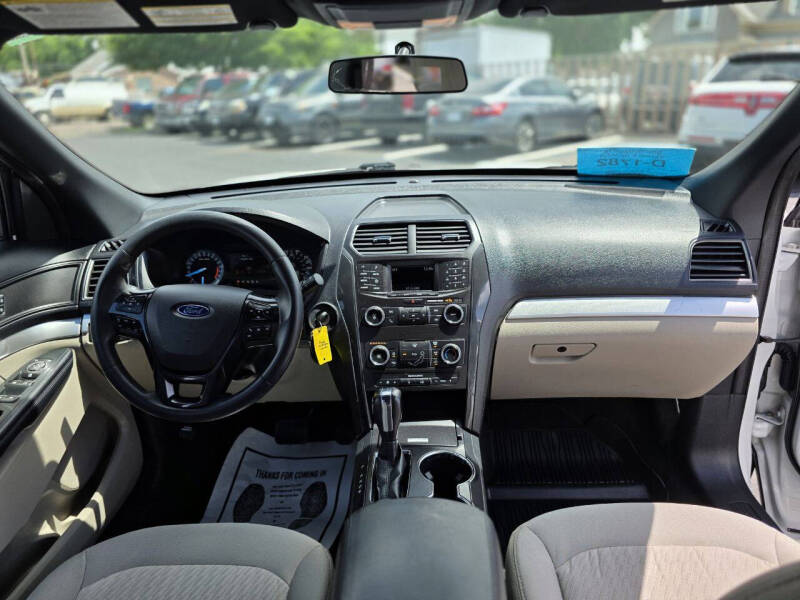 2018 Ford Explorer