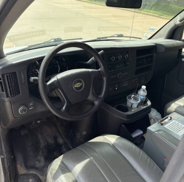 2015 Chevrolet Express 2500