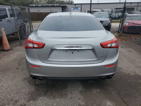 2015 Maserati Ghibli