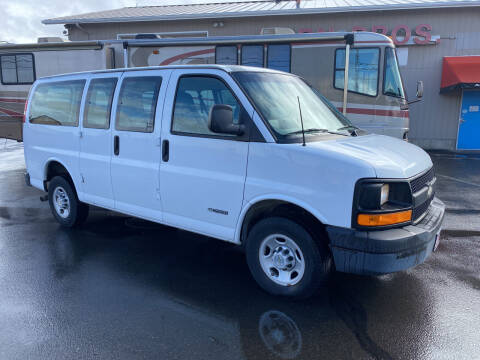 2005 Chevrolet Express for sale at Dorn Brothers Truck and Auto Sales in Salem OR