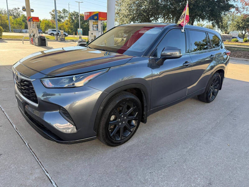 2022 Toyota Highlander L