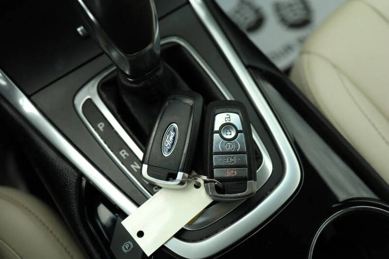 2018 Ford Edge Titanium