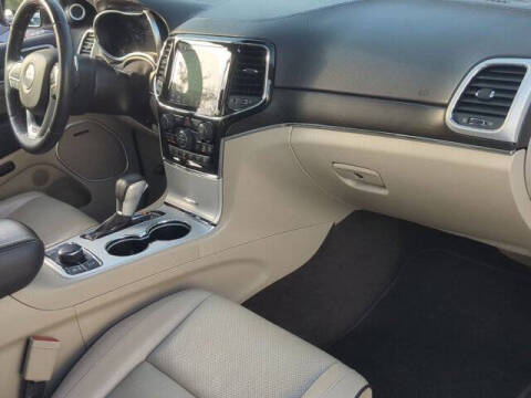 2020 Jeep Grand Cherokee Summit