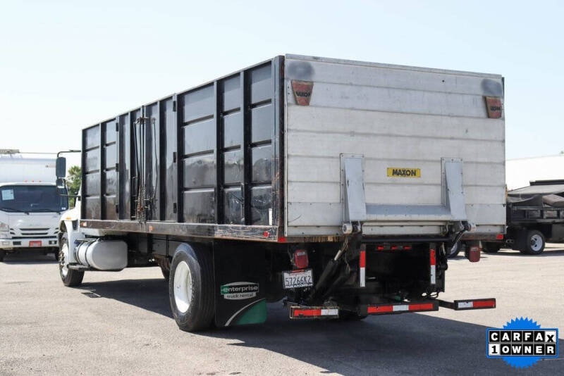 2018 International DuraStar 4300