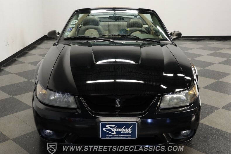 2001 Ford Mustang SVT Cobra