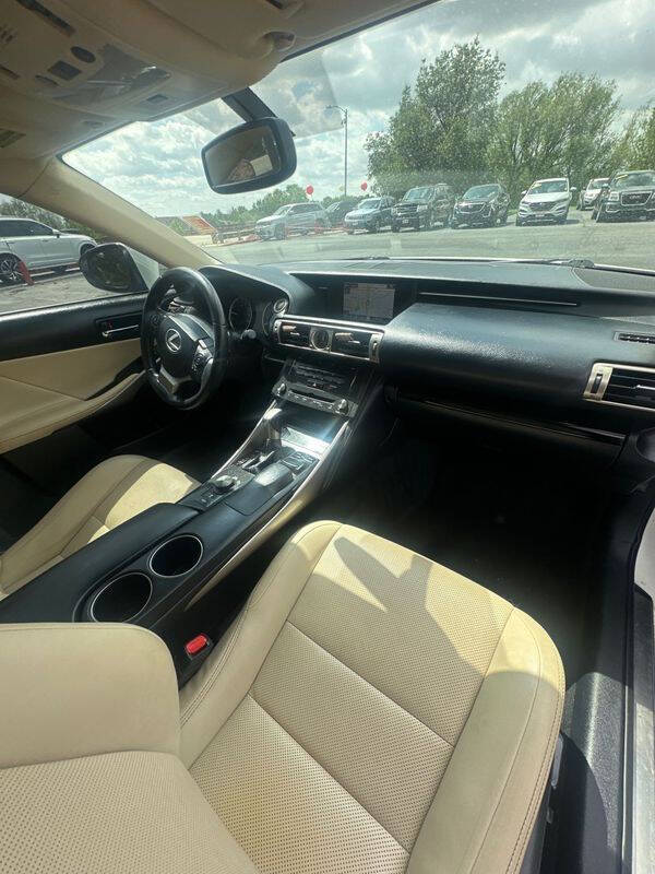 2015 Lexus IS 250