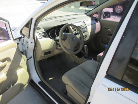 2012 Nissan Versa 1.8 SL