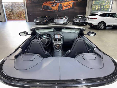 2019 Aston Martin DB11 Volante