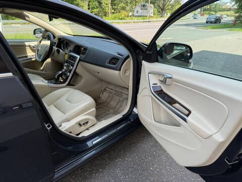 2016 Volvo S60 T5 Premier