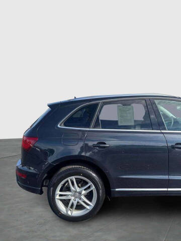 2013 Audi Q5 2.0T quattro Premium Plus