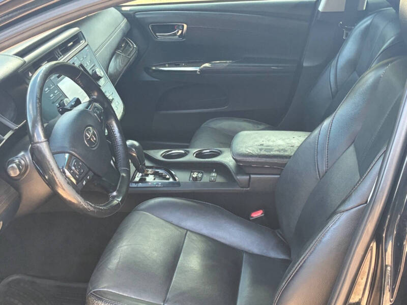 2016 Toyota Avalon XLE