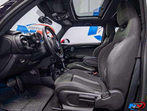 2015 MINI Hardtop 2 Door John Cooper Works