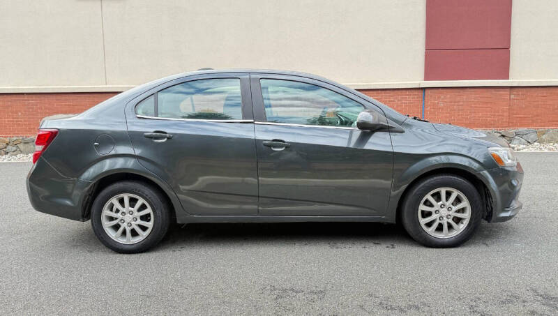 2017 Chevrolet Sonic LT Auto