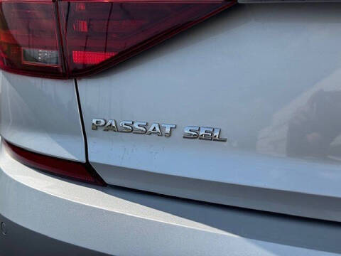 2017 Volkswagen Passat V6 SEL Premium