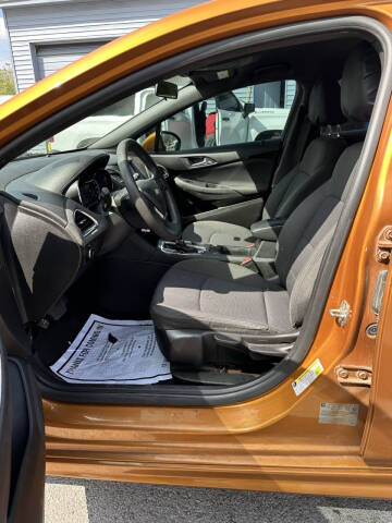 2017 Chevrolet Cruze LT Auto