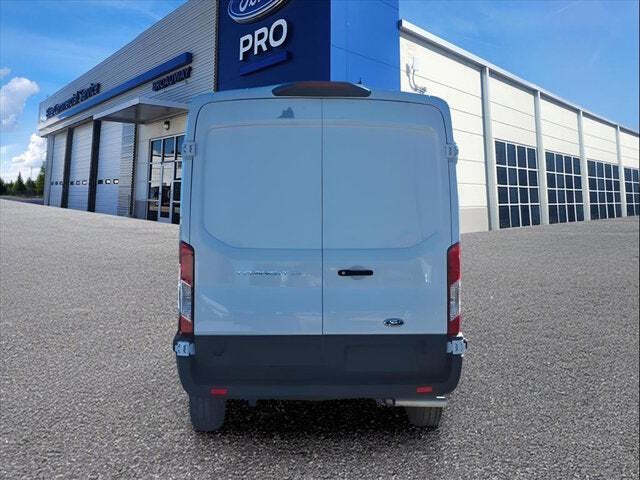 2024 Ford Transit 250