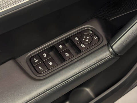 2024 Porsche Cayenne S