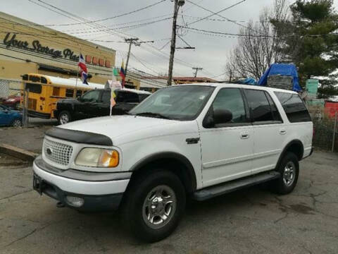 1999 Ford Expedition for sale at Drive Deleon in Yonkers NY