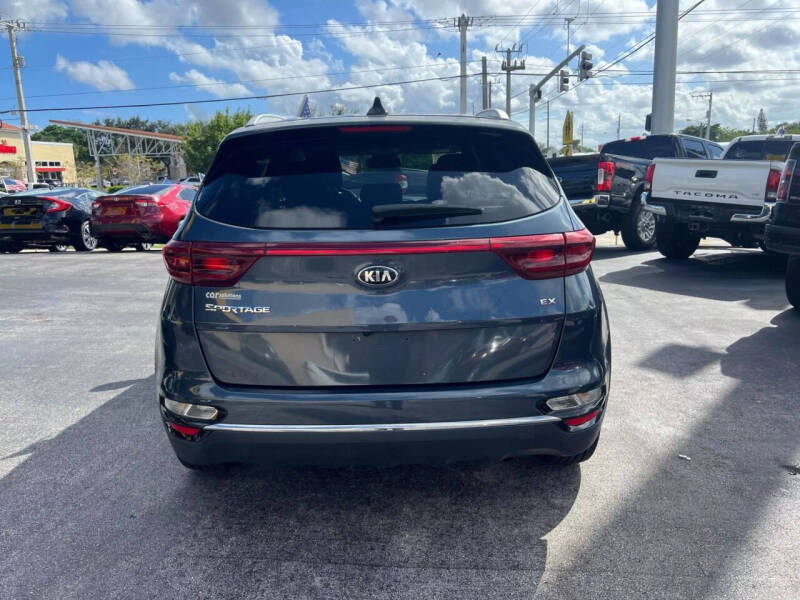2020 Kia Sportage EX