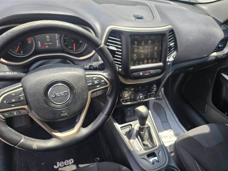 2016 Jeep Cherokee Latitude
