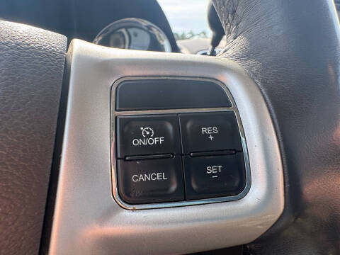 2016 Chrysler Town and Country Touring