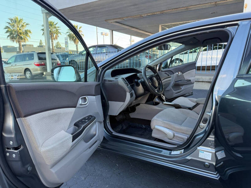 2012 Honda Civic Hybrid