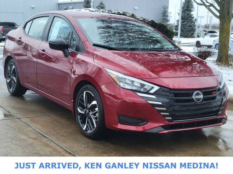 2023 Nissan Versa SR