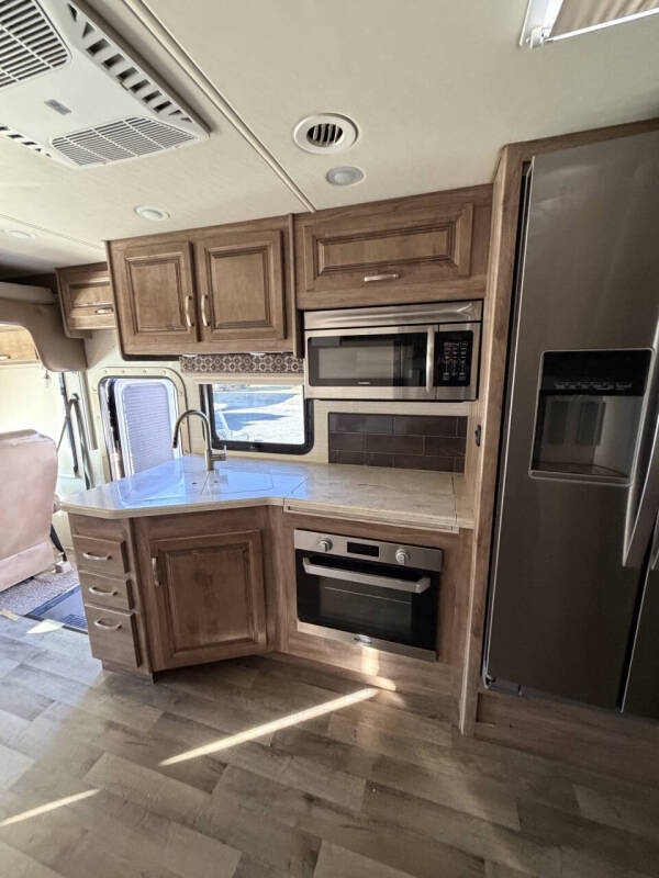 2018 Ford Motorhome Chassis