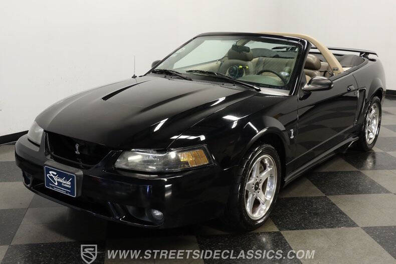 2001 Ford Mustang SVT Cobra