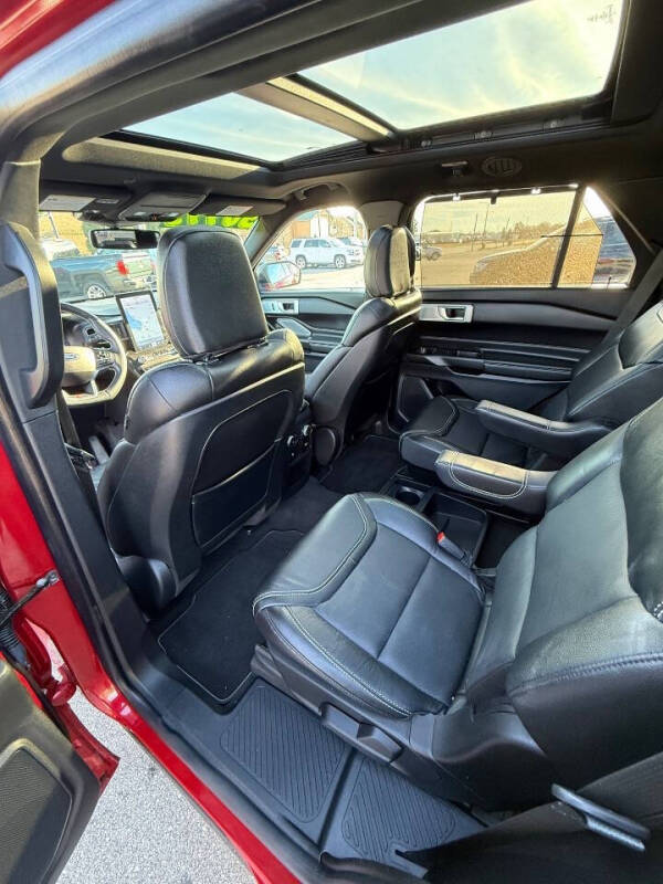 2020 Ford Explorer ST