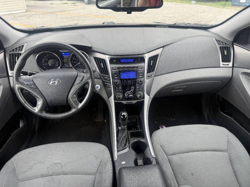 2012 Hyundai Sonata Hybrid